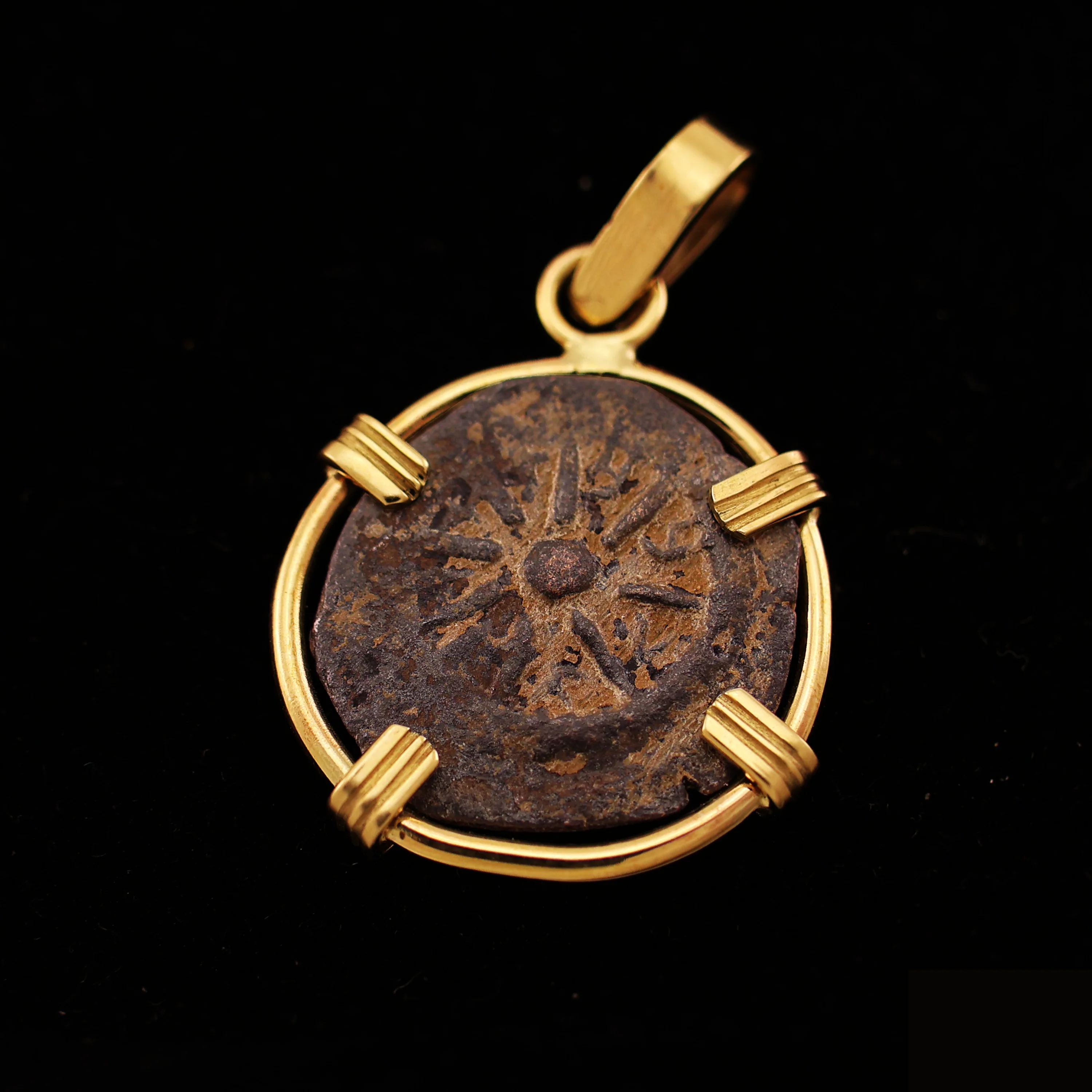 pendants-biblical